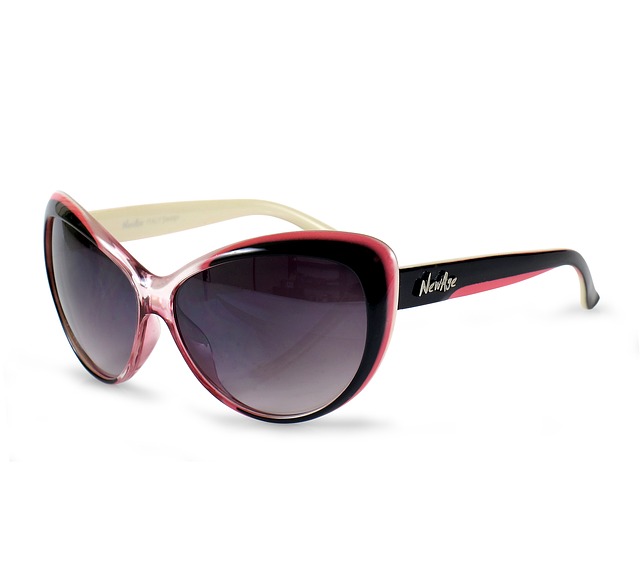 Sunglasses for women - Notaría CGM Puchuncaví Quintero